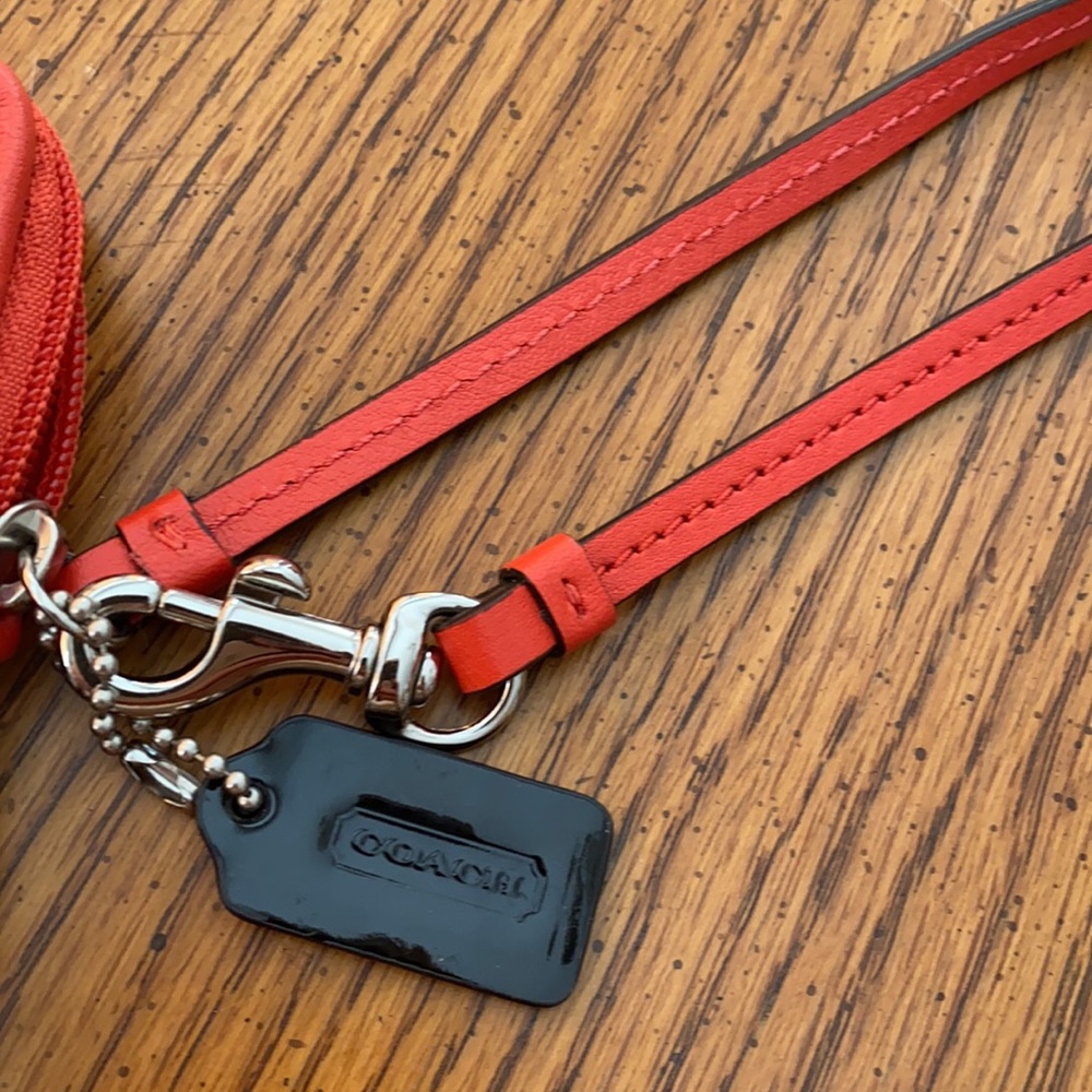 Coach Wristlet - Picture 4 of 6